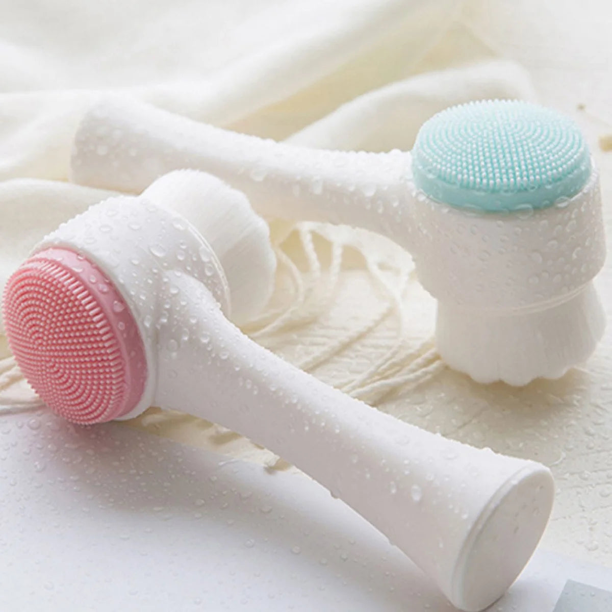 Double-sided silicone face brushes with soft bristles and textured cleansing pads β eco-friendly exfoliating tools for all skin types by BeTrendy